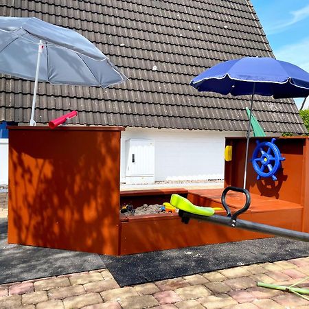 Familienfreundliches Ferienhaus In 5 Min Zum Strand Mit Terrasse Und Kostenlosem Parkplatz 库克斯港 外观 照片